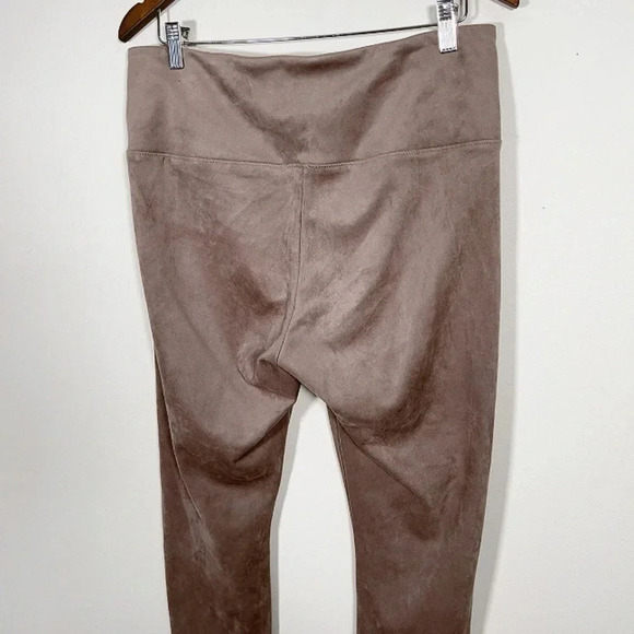 MAISON CINQCENT |  FAUX SUEDE PANT - Picture 8 of 11
